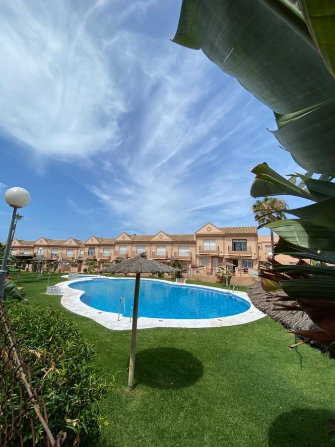 Apartamento La Barrosa Chiclana de la Frontera Zewnętrze zdjęcie